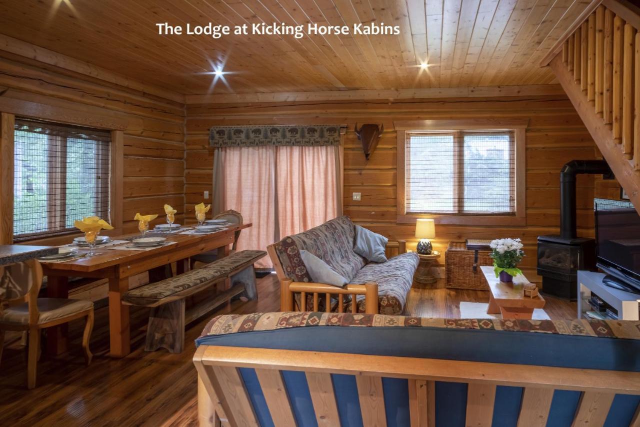 Kicking Horse Kabins Golden Exteriér fotografie